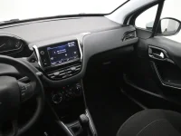 Peugeot 208 1.2 60kW thumbnail