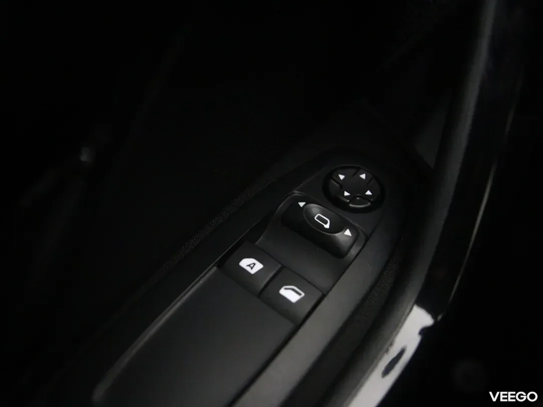 Peugeot 208 1.2 60kW