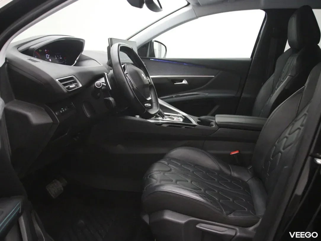 Peugeot 5008 1.2 96kW