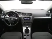 Volkswagen Golf 1.6 81kW thumbnail