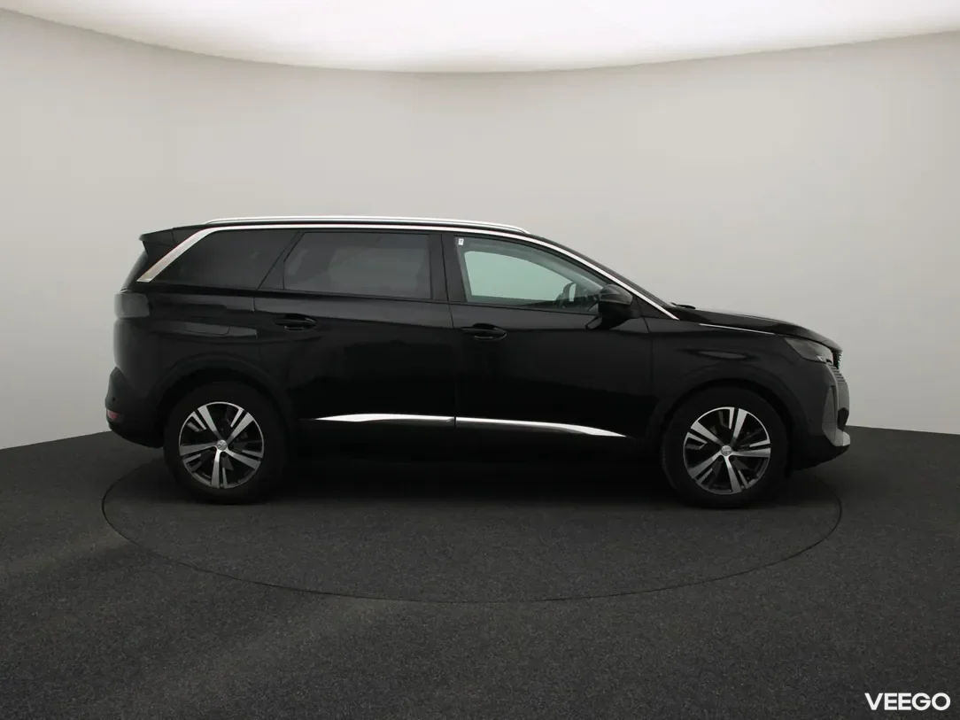 Peugeot 5008 1.2 96kW