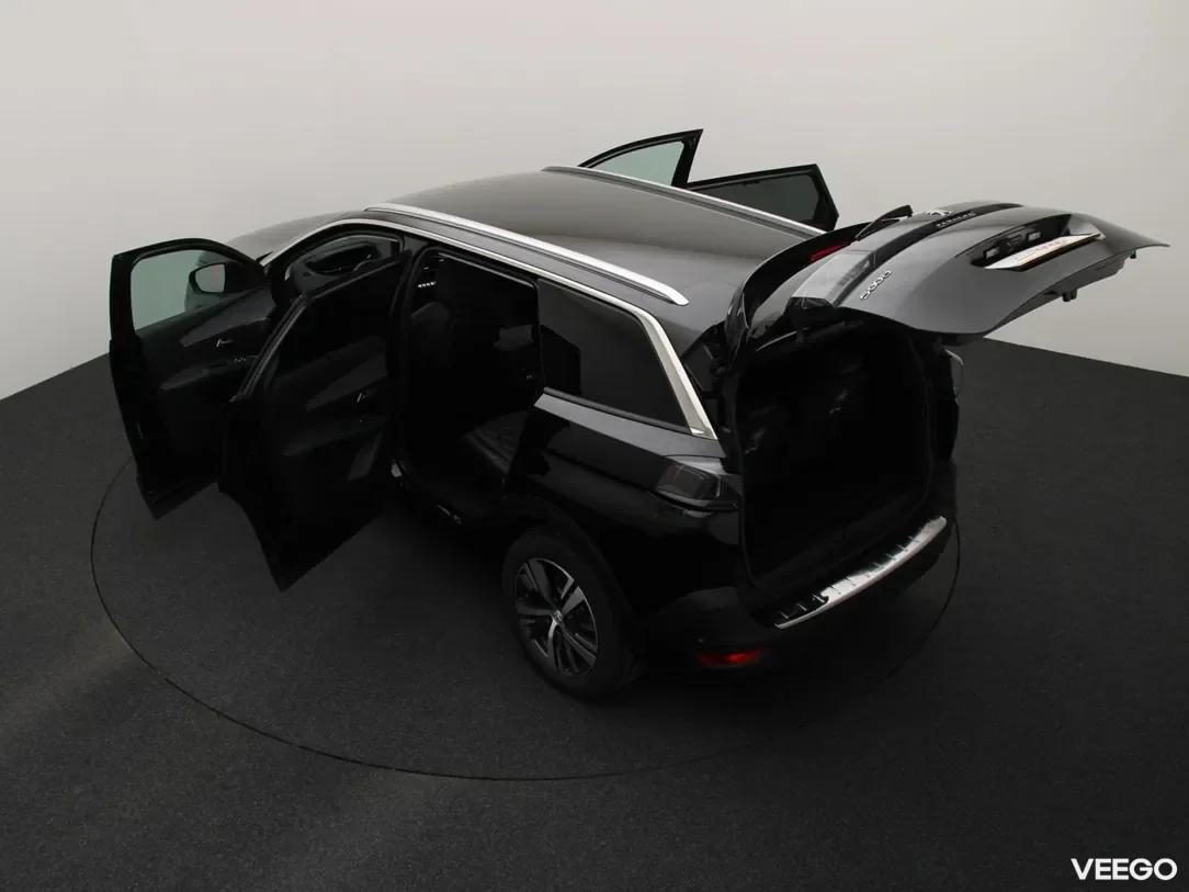 Peugeot 5008 1.2 96kW