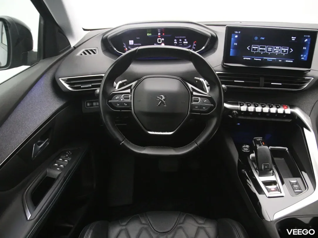 Peugeot 5008 1.2 96kW