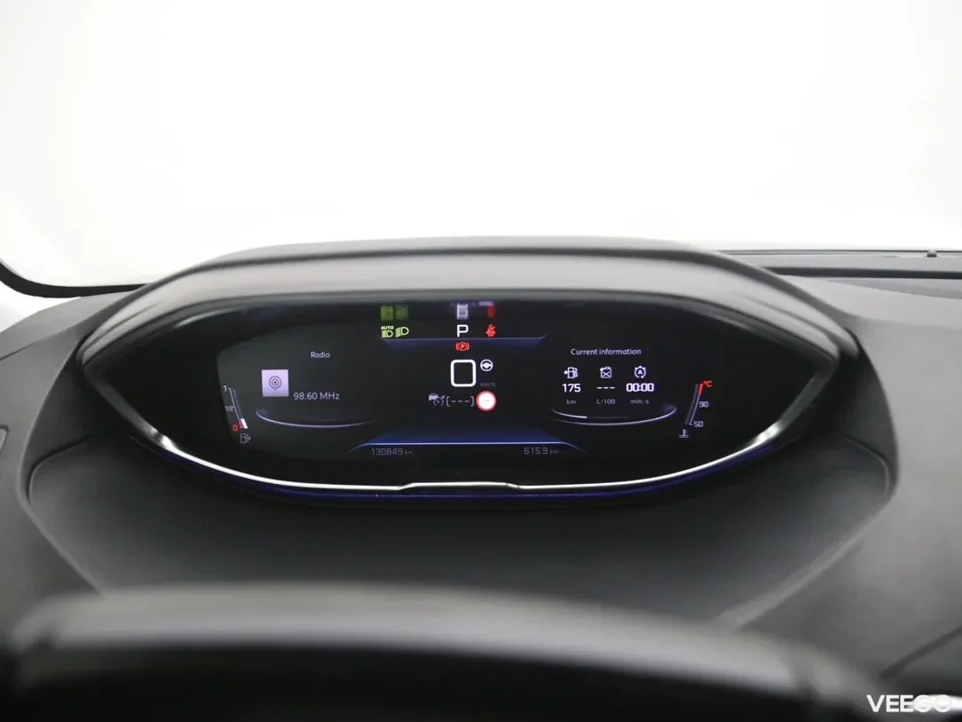 Peugeot 5008 1.2 96kW