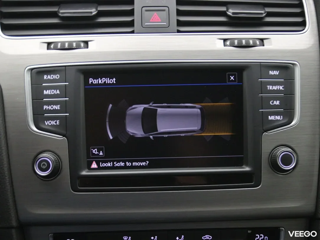 Volkswagen Golf 1.6 81kW