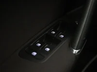 Volkswagen Golf 1.6 81kW thumbnail