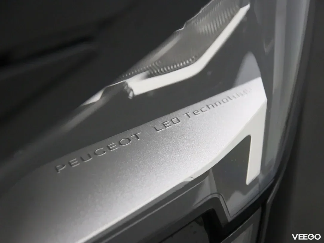 Peugeot 5008 1.2 96kW