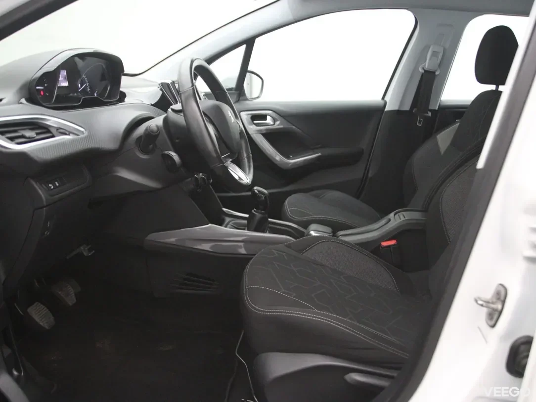 Peugeot 2008 1.2 60kW