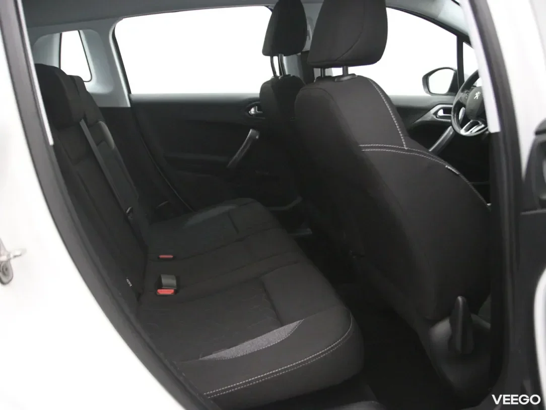 Peugeot 2008 1.2 60kW