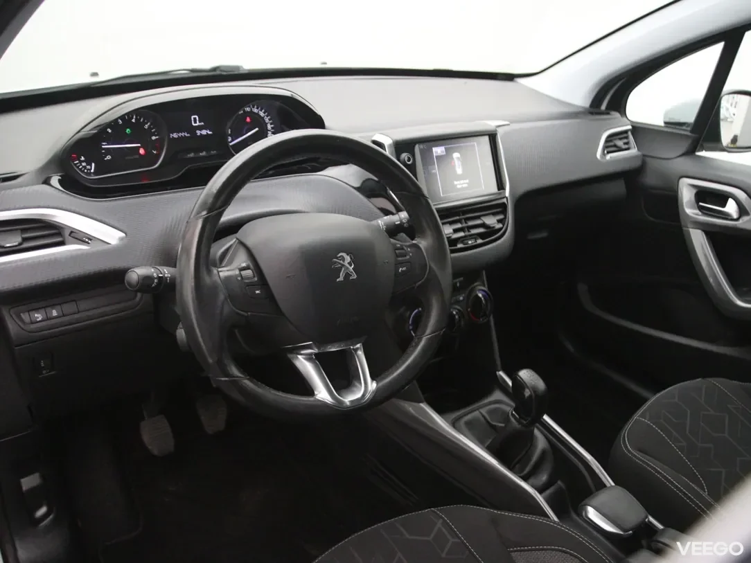 Peugeot 2008 1.2 60kW