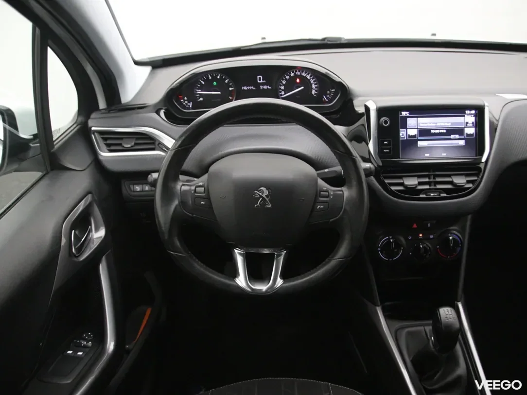 Peugeot 2008 1.2 60kW