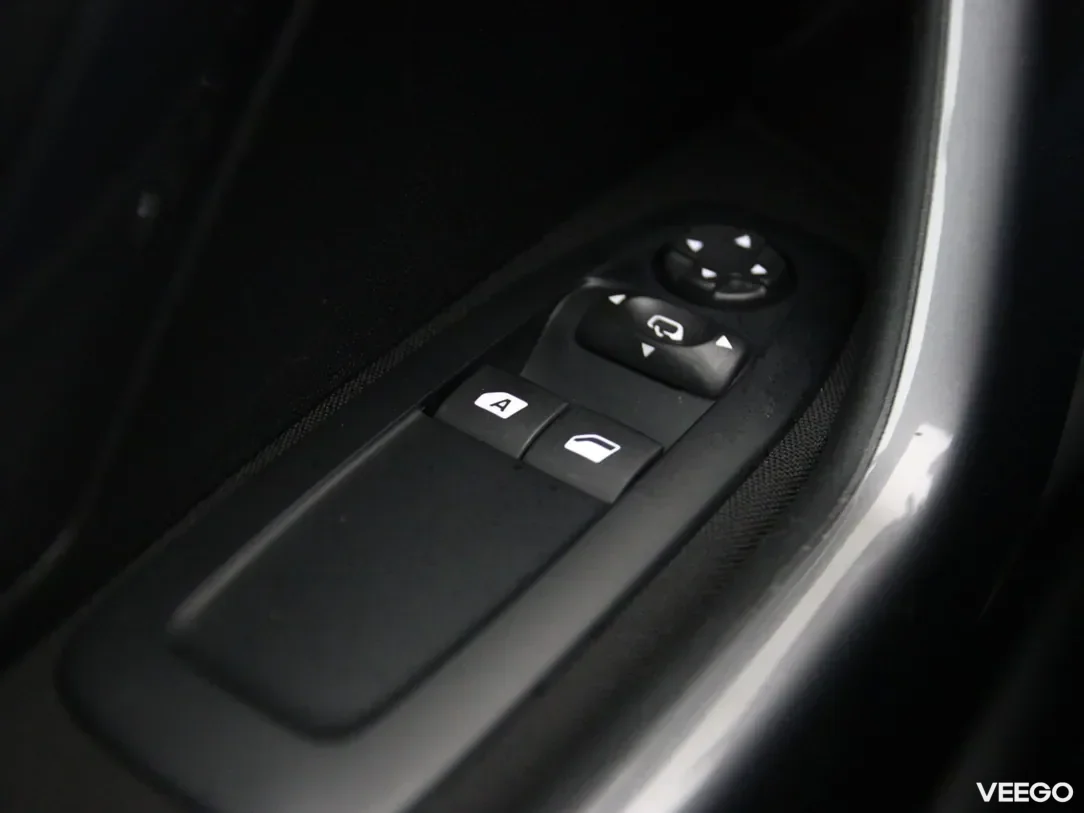 Peugeot 2008 1.2 60kW