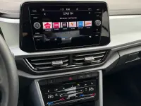 Volkswagen T-Roc 110kW thumbnail