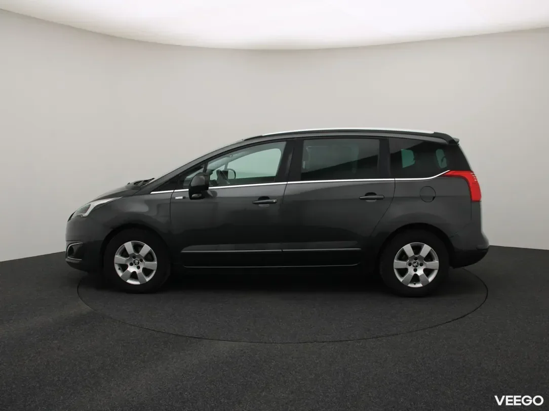 Peugeot 5008 1.6 85kW