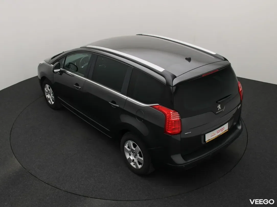 Peugeot 5008 1.6 85kW