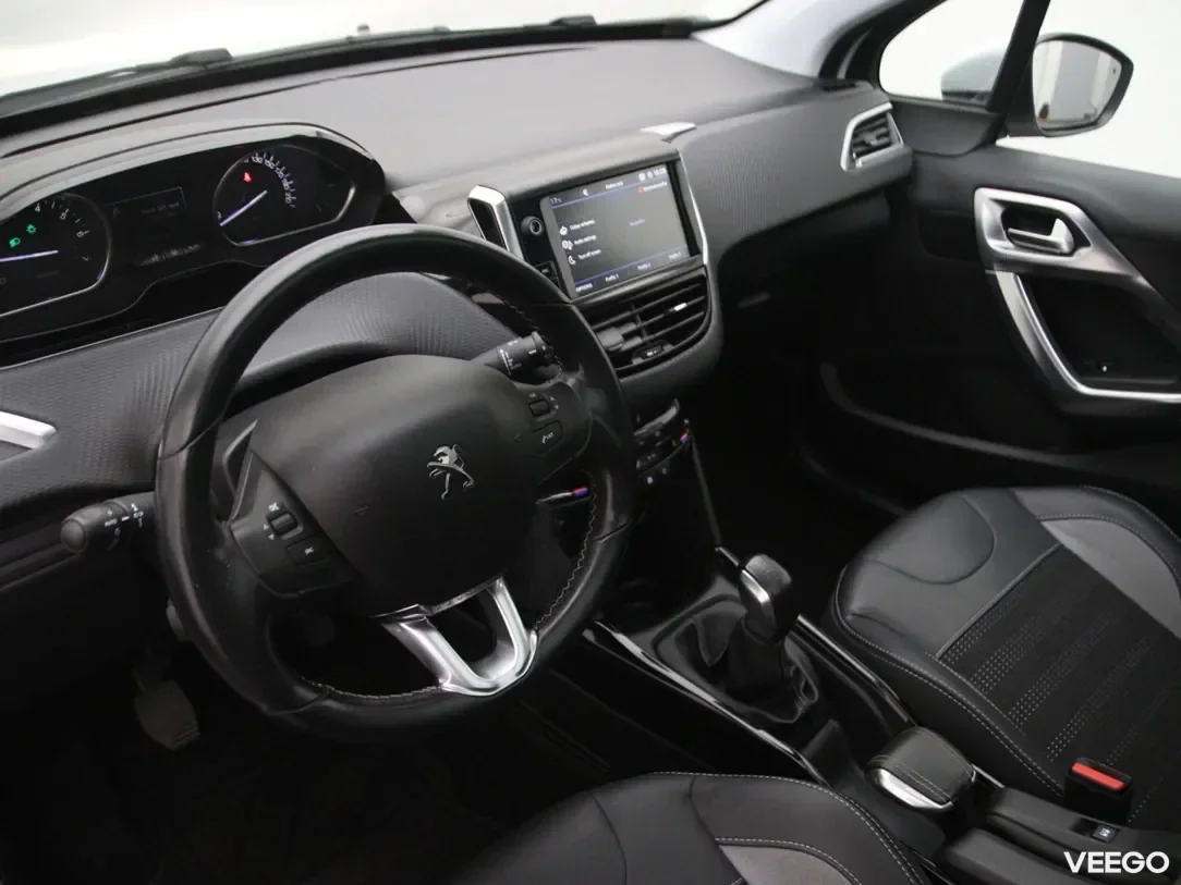 Peugeot 2008 1.2 81kW