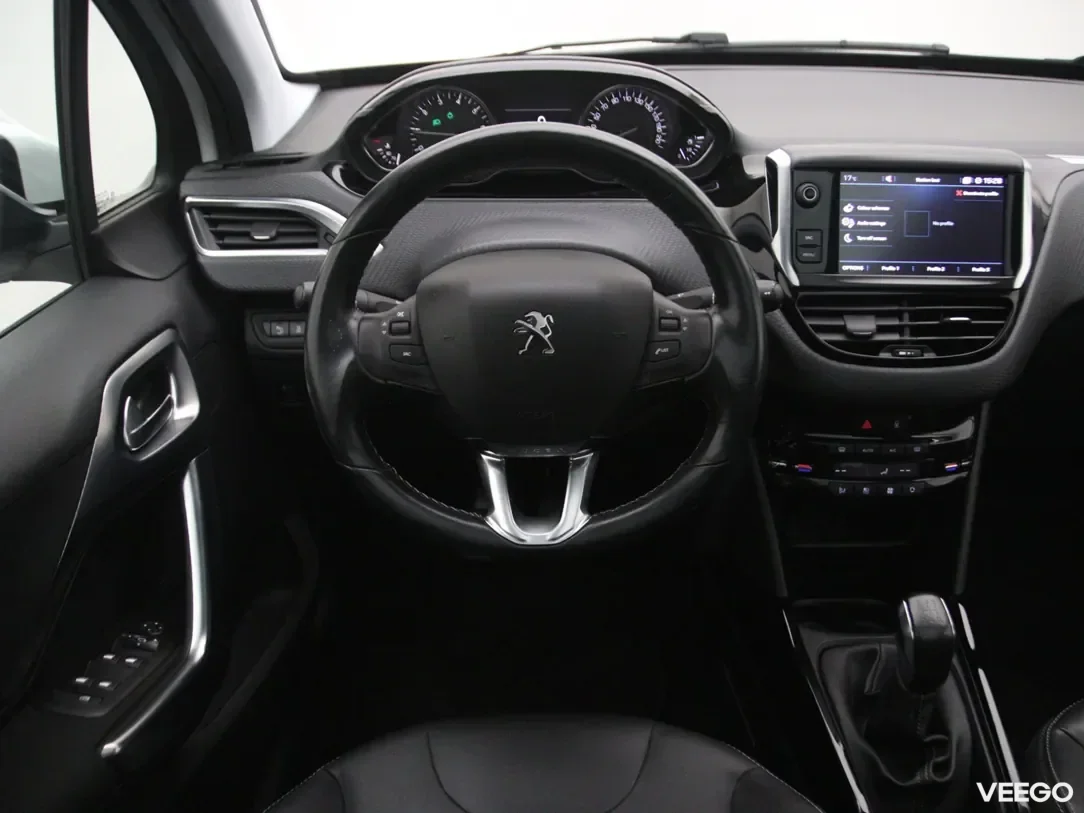 Peugeot 2008 1.2 81kW
