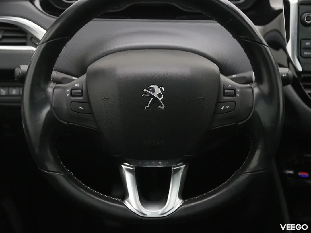 Peugeot 2008 1.2 81kW