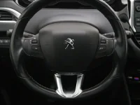 Peugeot 2008 1.2 81kW thumbnail
