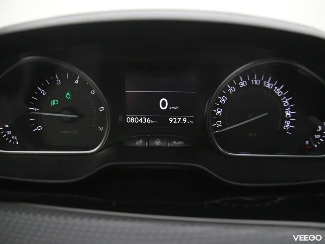 Peugeot 2008 1.2 81kW