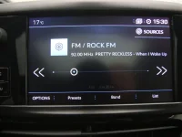 Peugeot 2008 1.2 81kW thumbnail