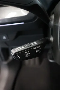 Audi Q4 e-tron 70kW thumbnail