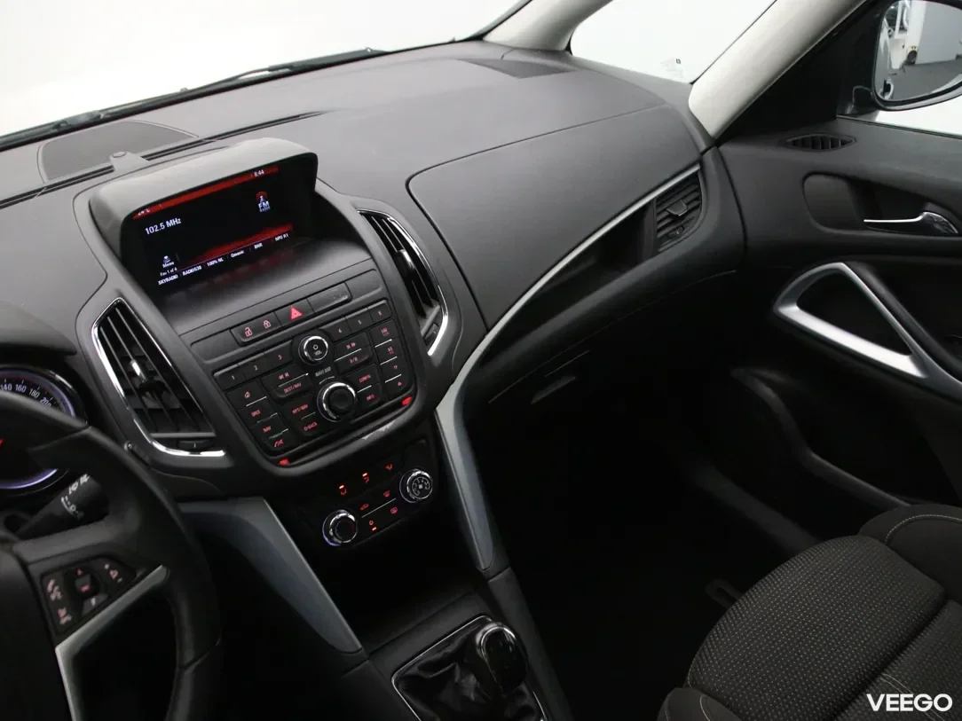 Opel Zafira Tourer 1.6 100kW