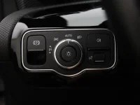 Mercedes-Benz cla-180 1.3 100kW thumbnail