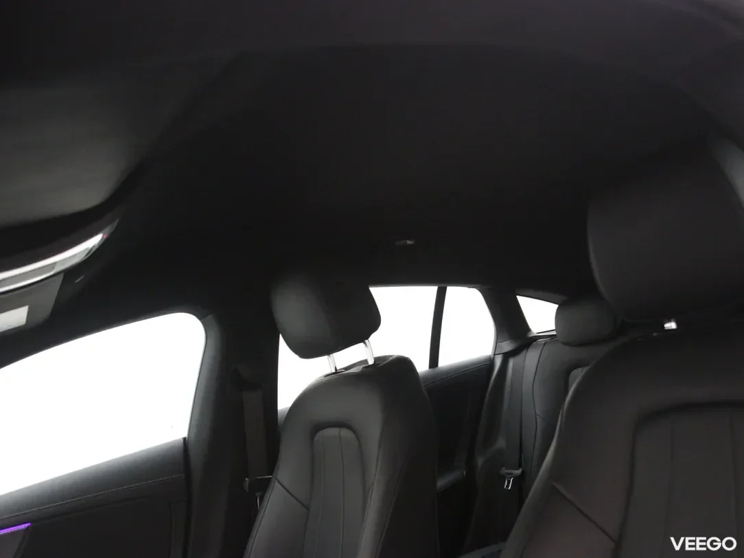 Mercedes-Benz cla-180 1.3 100kW