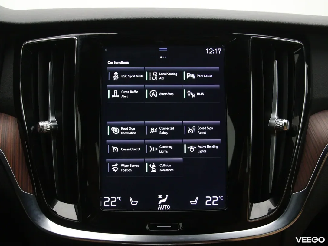 Volvo v60-cross-country 2 140kW