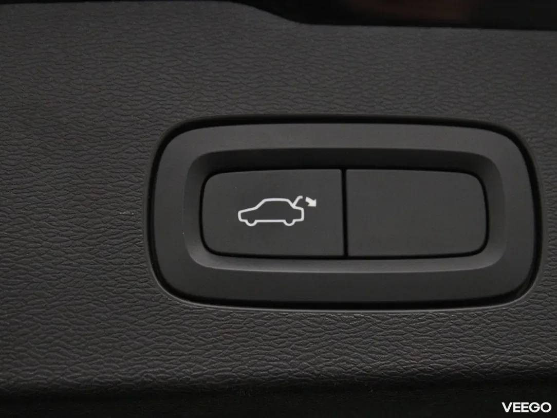 Volvo v60-cross-country 2 140kW