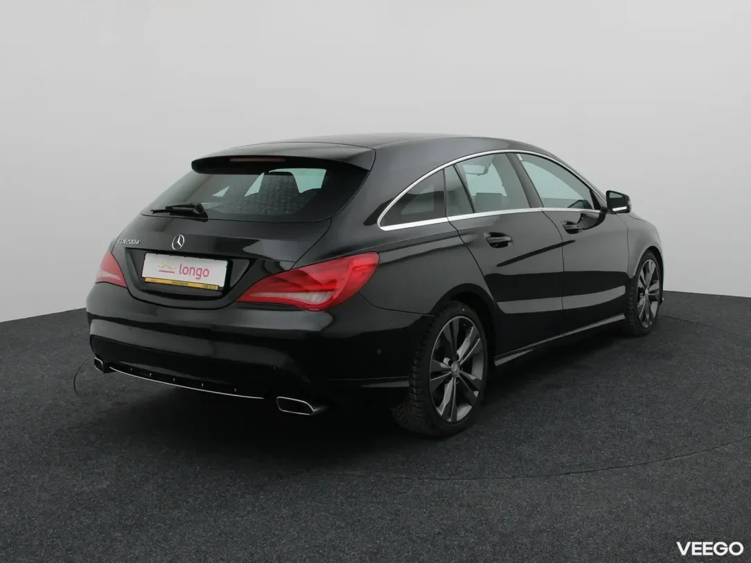 Mercedes-Benz cla-200 2.1 100kW