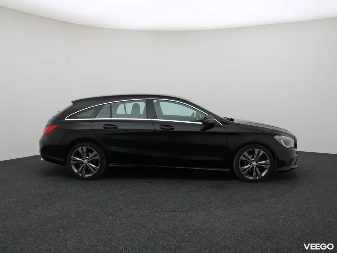 Mercedes-Benz cla-200 2.1 100kW