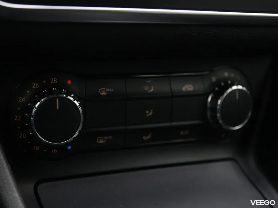 Mercedes-Benz cla-200 2.1 100kW