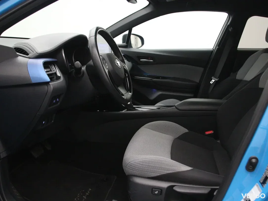 Toyota C-HR 1.8 90kW