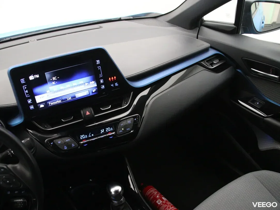 Toyota C-HR 1.8 90kW