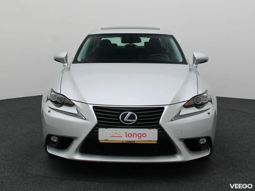 Lexus is-300 2.5 164kW