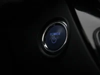 Toyota C-HR 1.8 90kW thumbnail