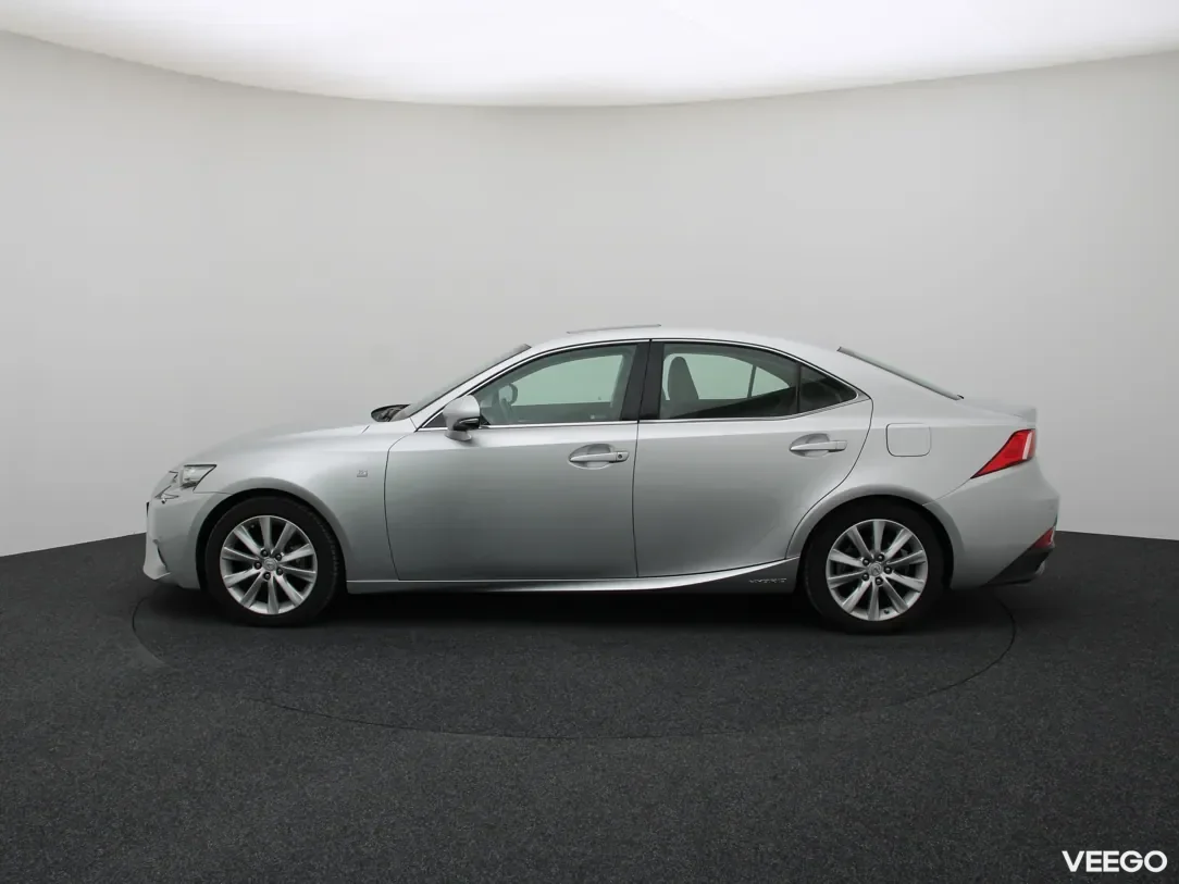 Lexus is-300 2.5 164kW