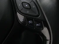 Toyota C-HR 1.8 90kW thumbnail