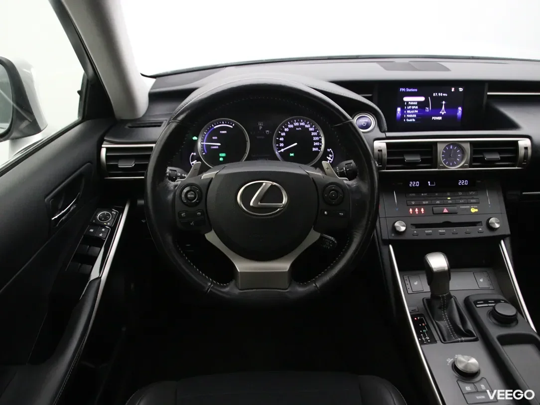 Lexus is-300 2.5 164kW