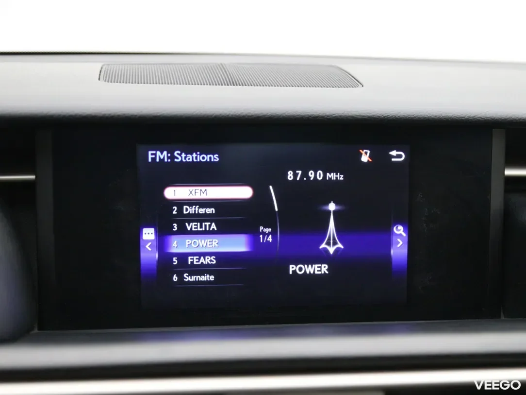 Lexus is-300 2.5 164kW