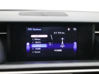 Lexus is-300 2.5 164kW thumbnail