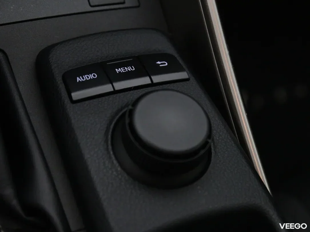 Lexus is-300 2.5 164kW