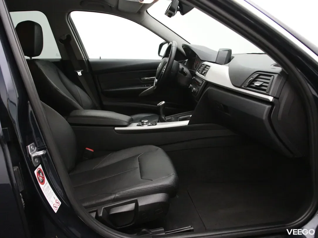 BMW 320 1.6 125kW