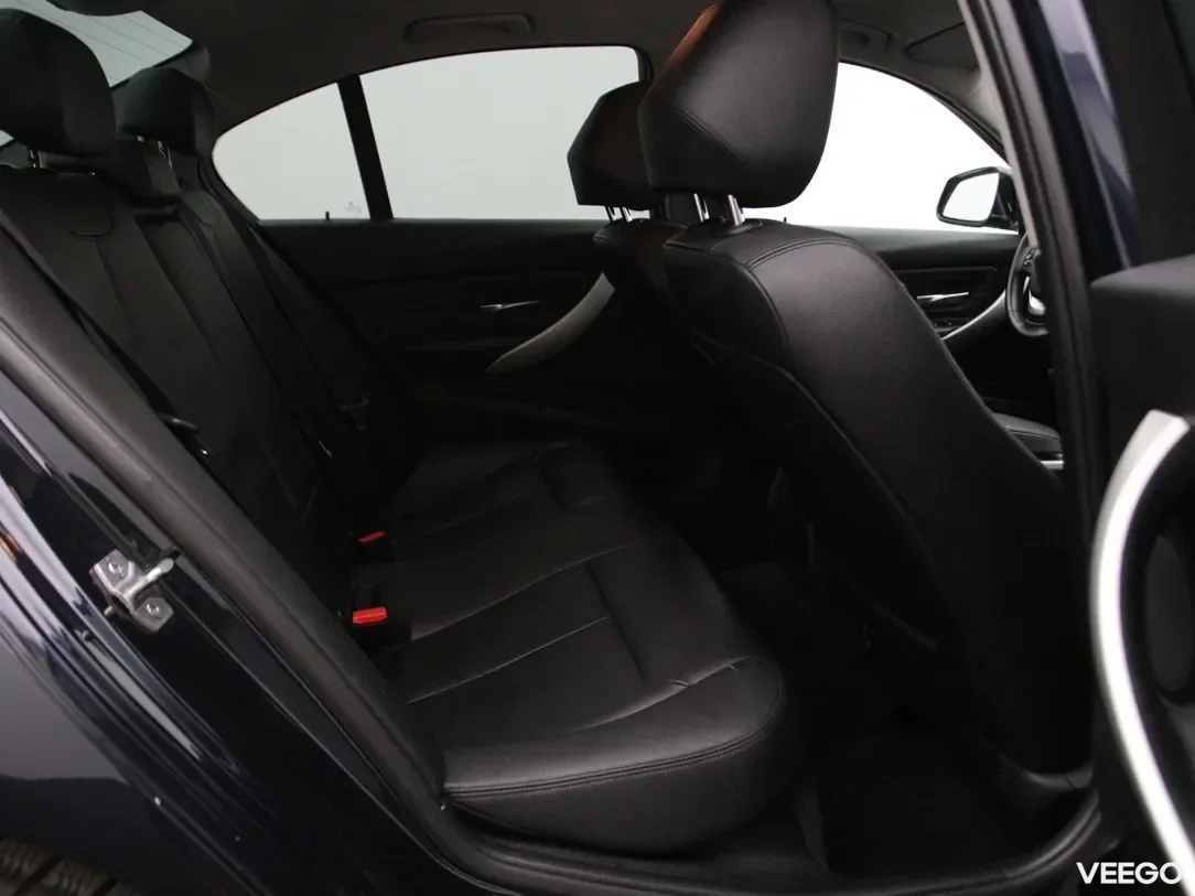 BMW 320 1.6 125kW