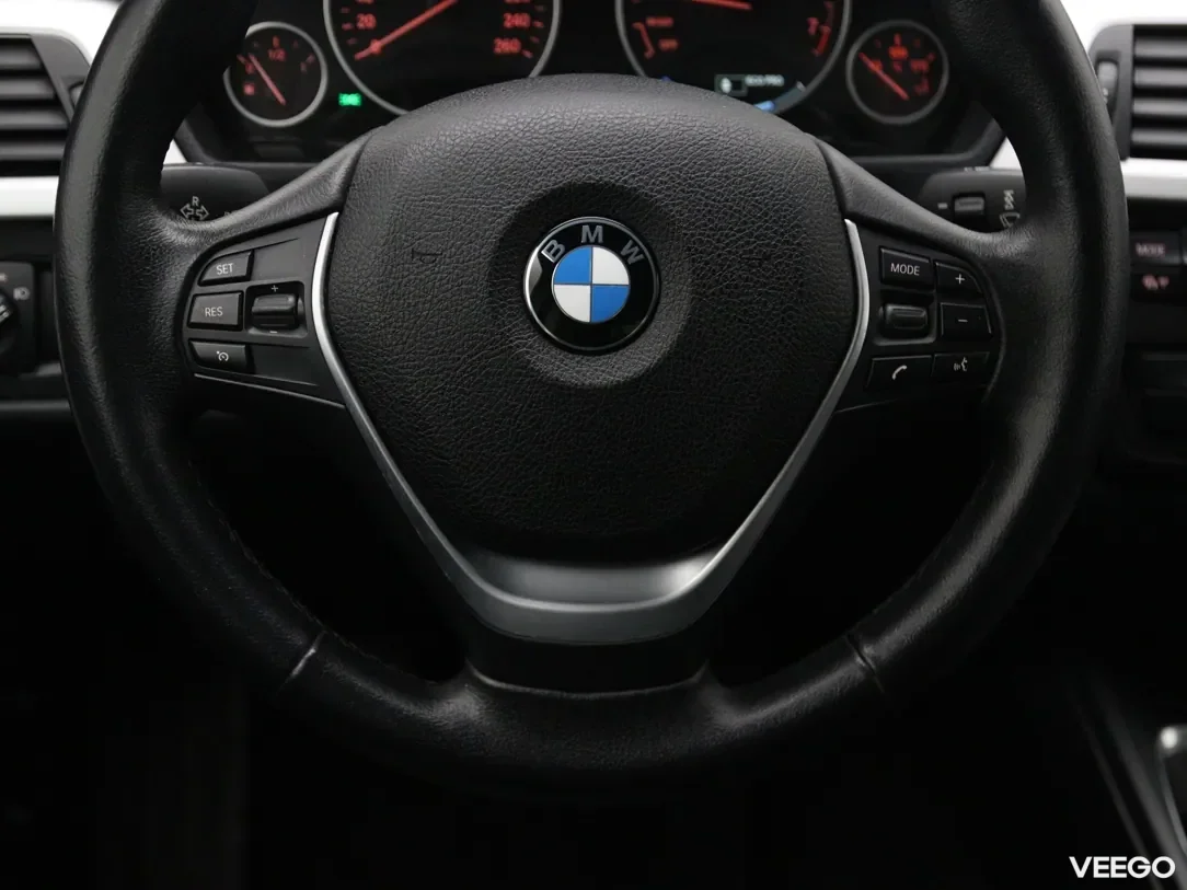 BMW 320 1.6 125kW