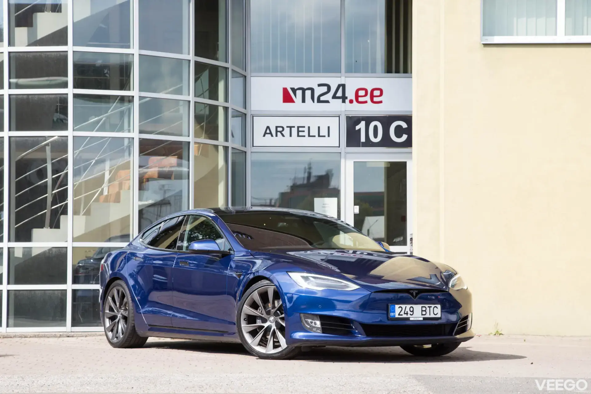 Vehicle Image