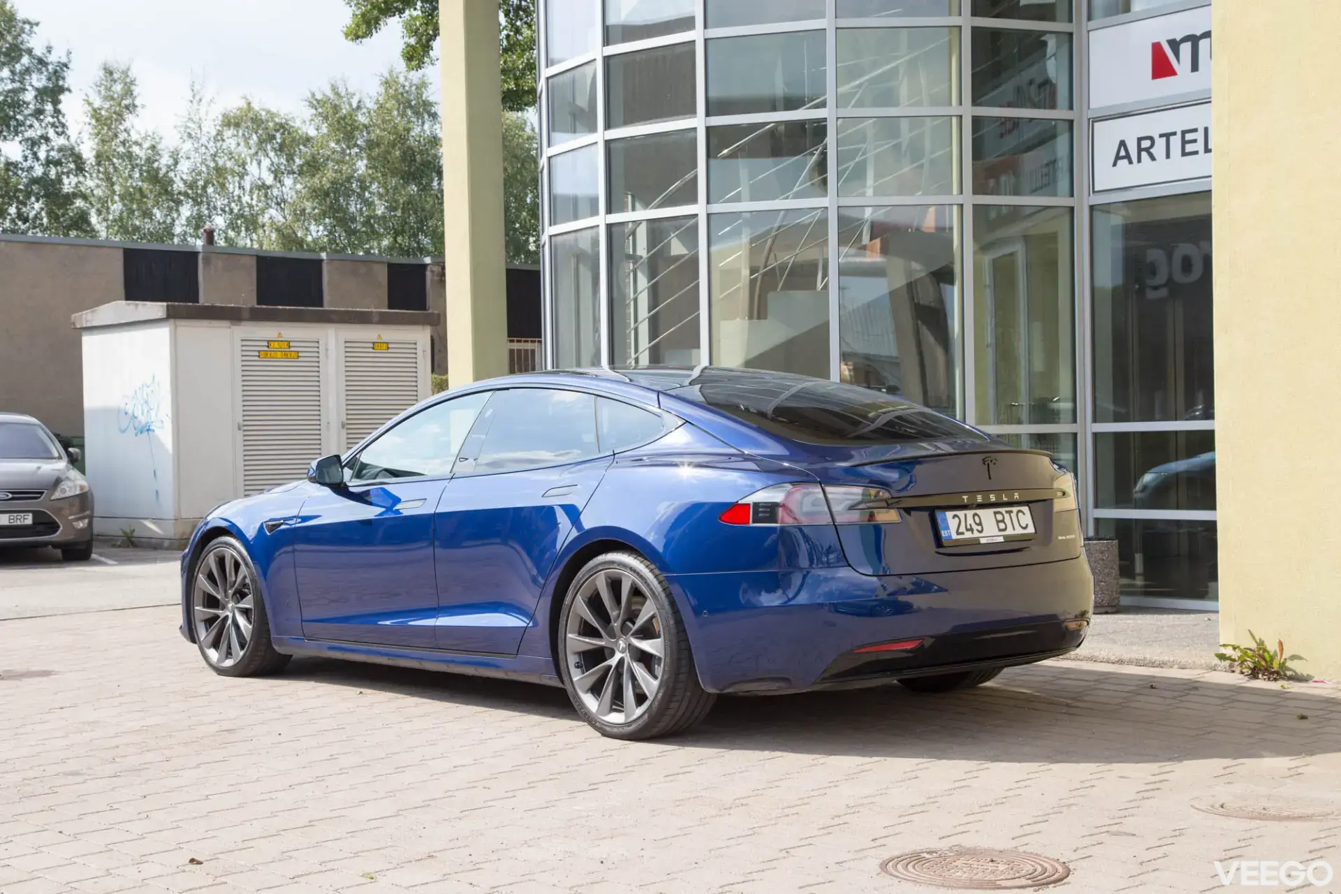 Vehicle Image