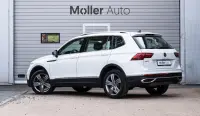 Volkswagen Tiguan 147kW thumbnail